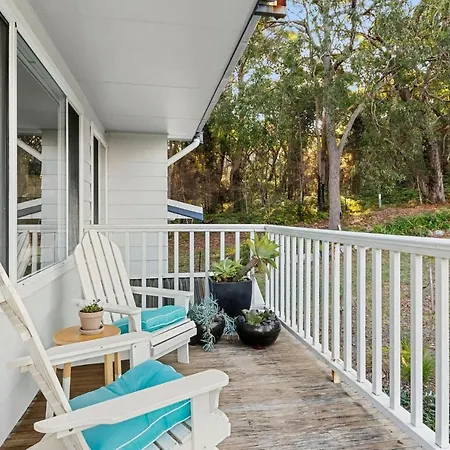 24 Hyam Rd Hyams Beach Exterior photo